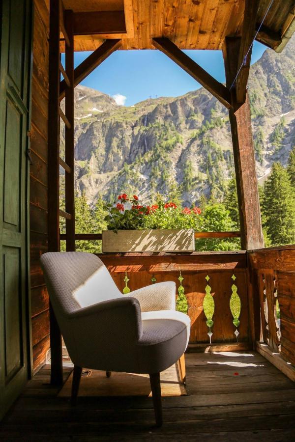 Berghaus Iffigenalp Hotel Lenk Buitenkant foto